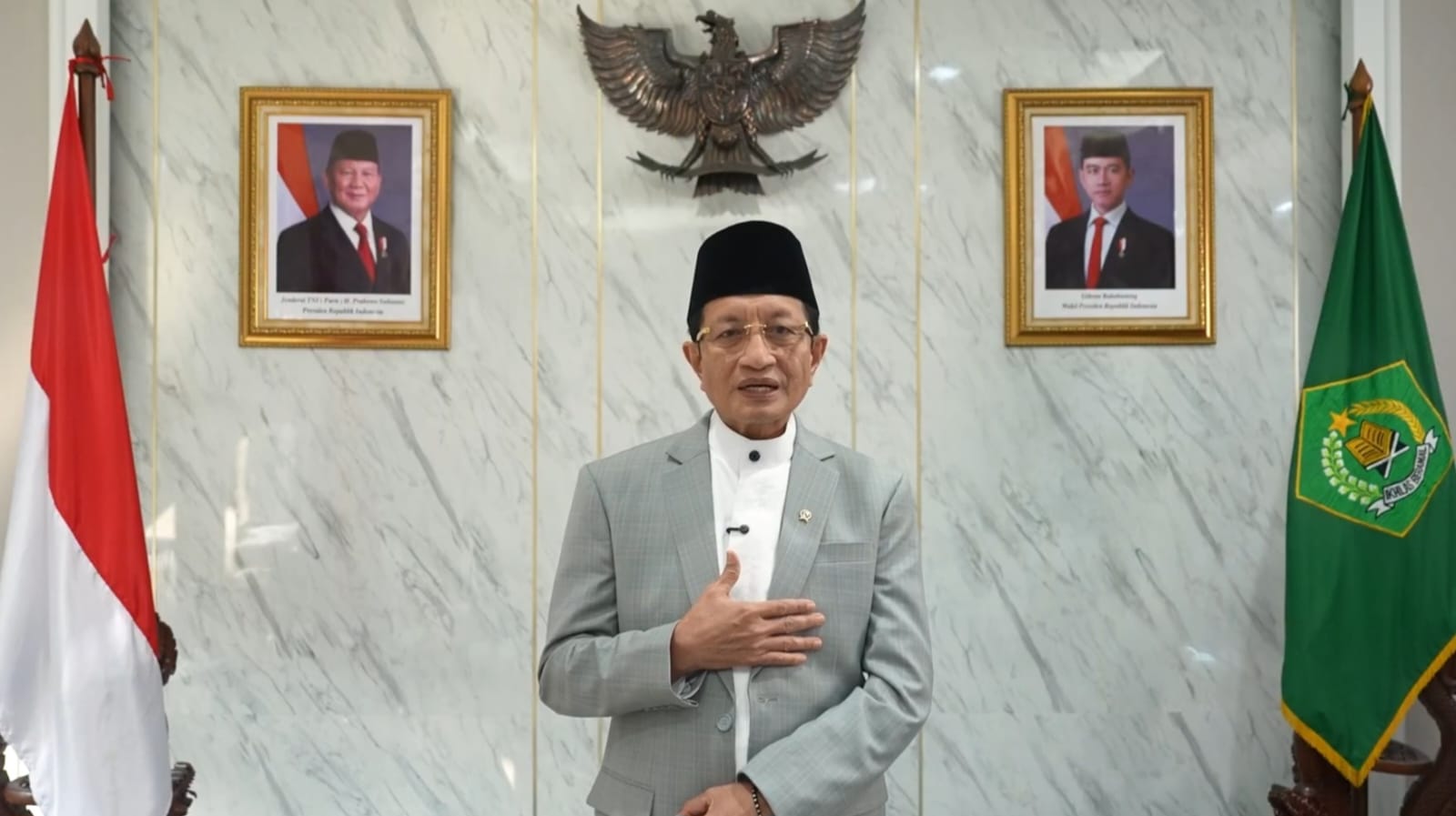 Ucapkan Selamat Paskah, Menag Ajak Umat Doakan Kedamaian Bangsa